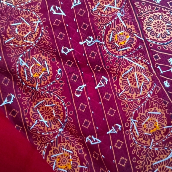 Hand embroidery Kutch work Kurti - Picture 5 of 7